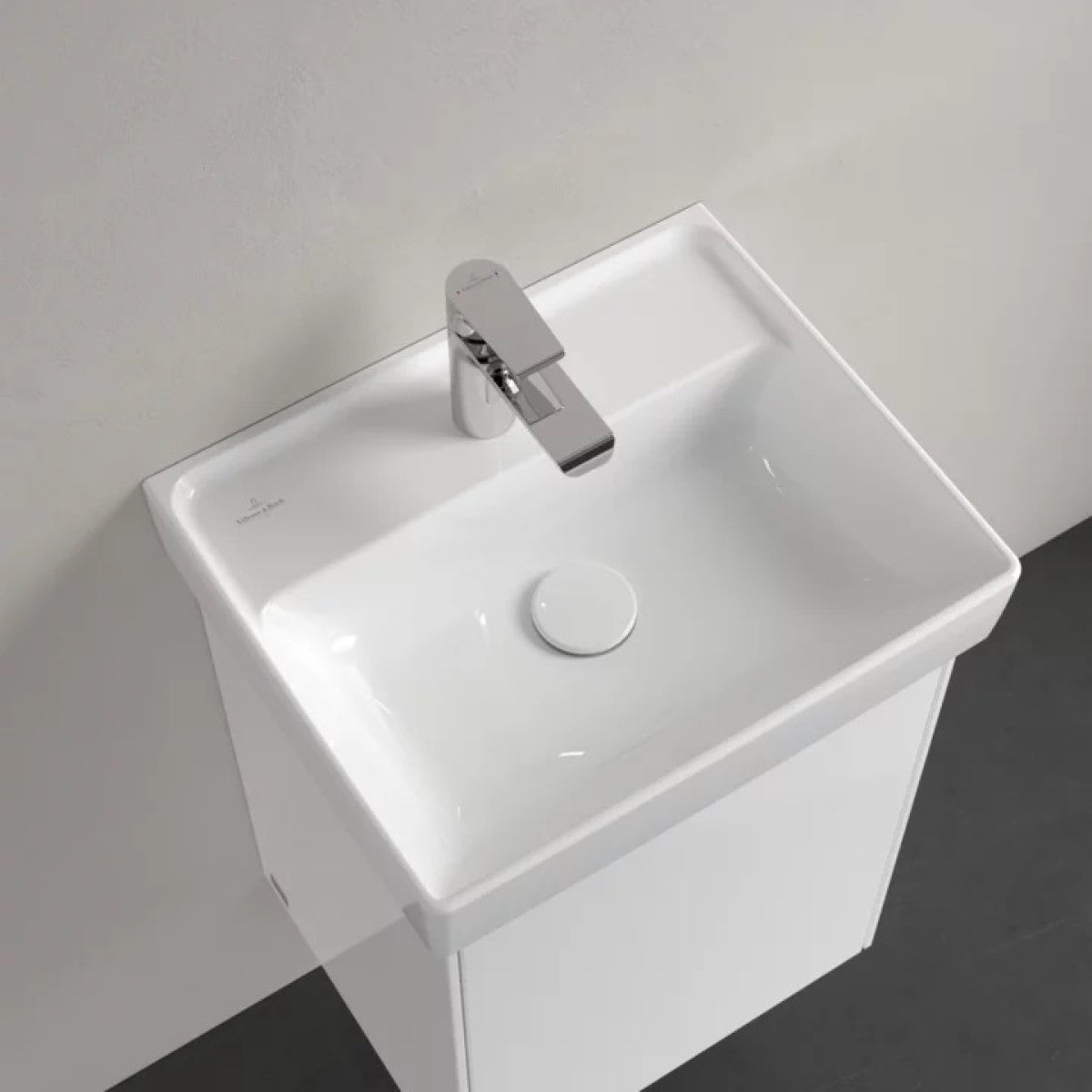 433445R1 Villeroy & Boch Collaro CeramicPlus 45 x 37 cm keramični umivalnik z odprtino za armaturo