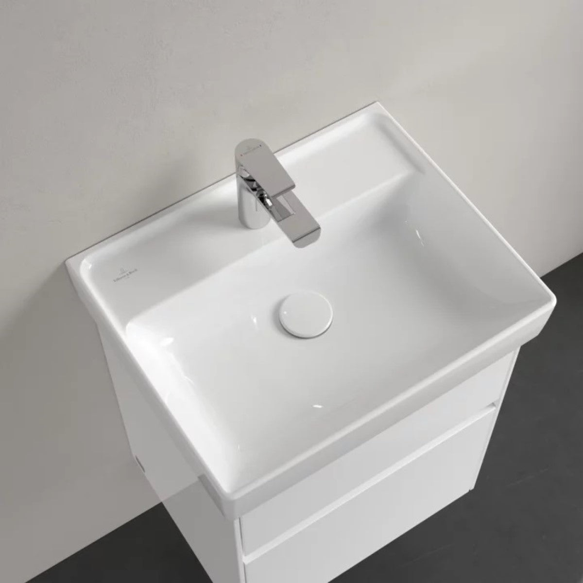 433450R1 Villeroy & Boch Collaro CeramicPlus 50 x 40 cm keramični umivalnik z odprtino za armaturo