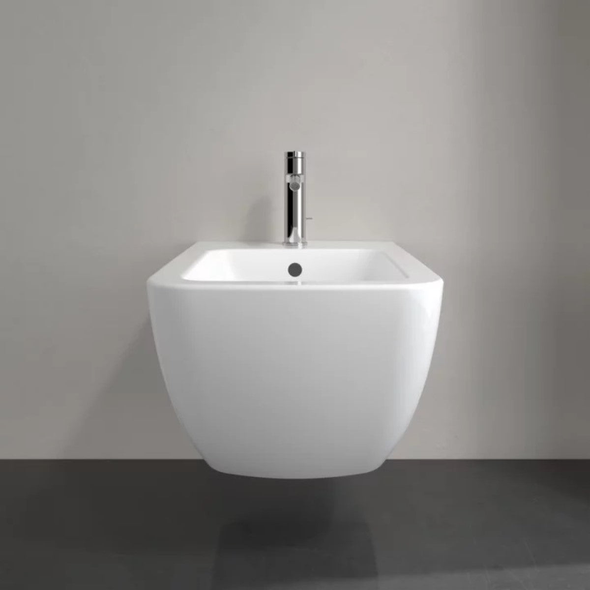 44110001 Villeroy & Boch Venticello 37,5 x 56 cm viseči bide