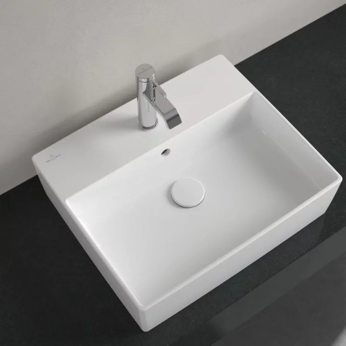 4A0750R1 Villeroy & Boch Memento 2.0 CeramicPlus 49,8 x 42 cm nadpultni umivalnik z odprtino za armaturo