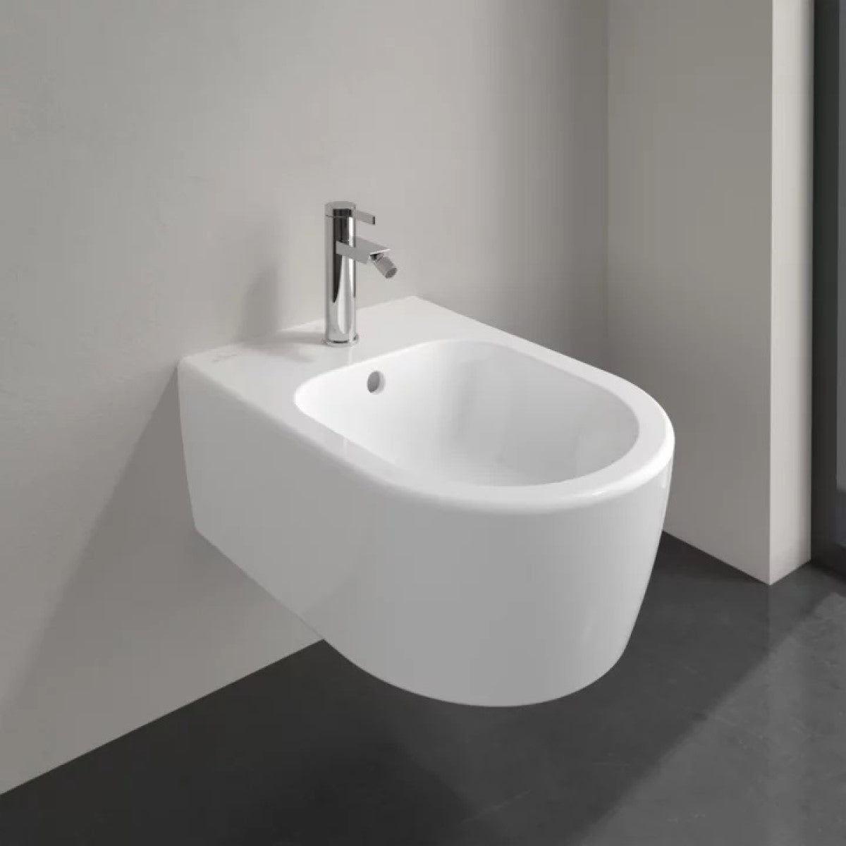 54050001 Villeroy & Boch Avento 37 x 53 cm viseči bide