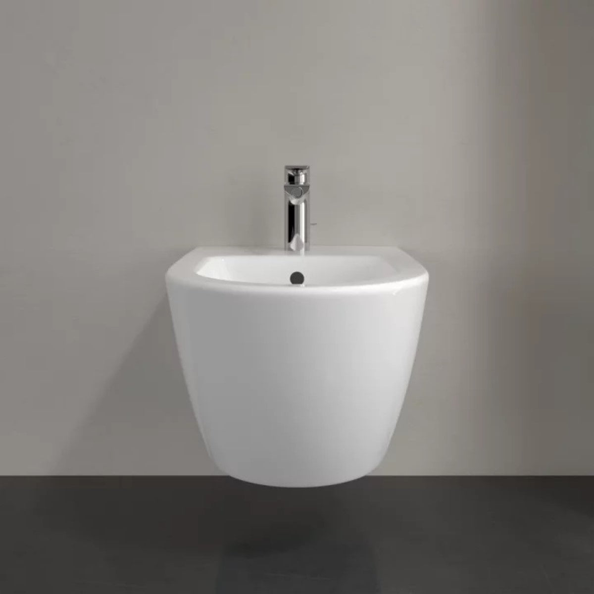 54060001 Villeroy & Boch Subway 2.0 compact 35,5 x 48 cm viseči bide