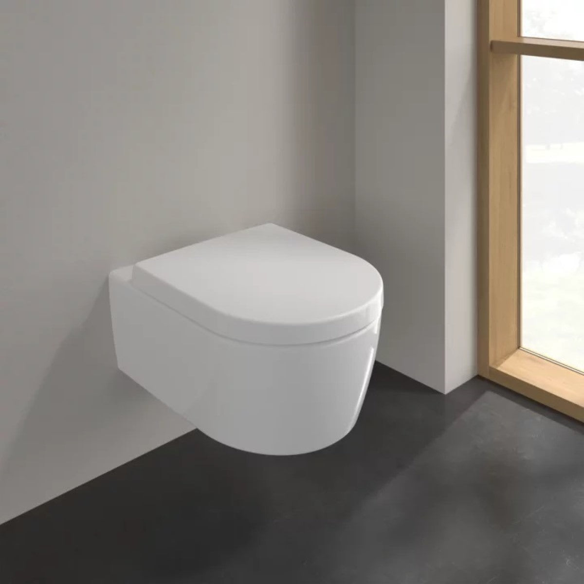 5656HR01 Villeroy & Boch Avento Combi-Pack viseča WC školjka z WC desko s počasnim zapiranjem