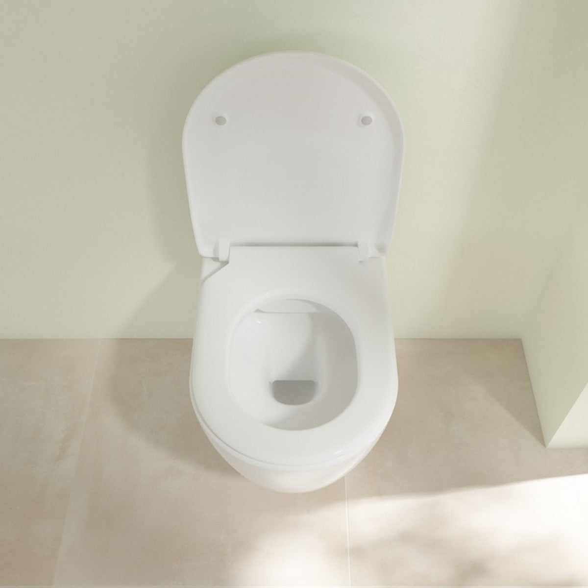 5656HRR1 Villeroy & Boch Avento Combi-Pack CeramicPlus viseča WC školjka z WC desko s počasnim zapiranjem