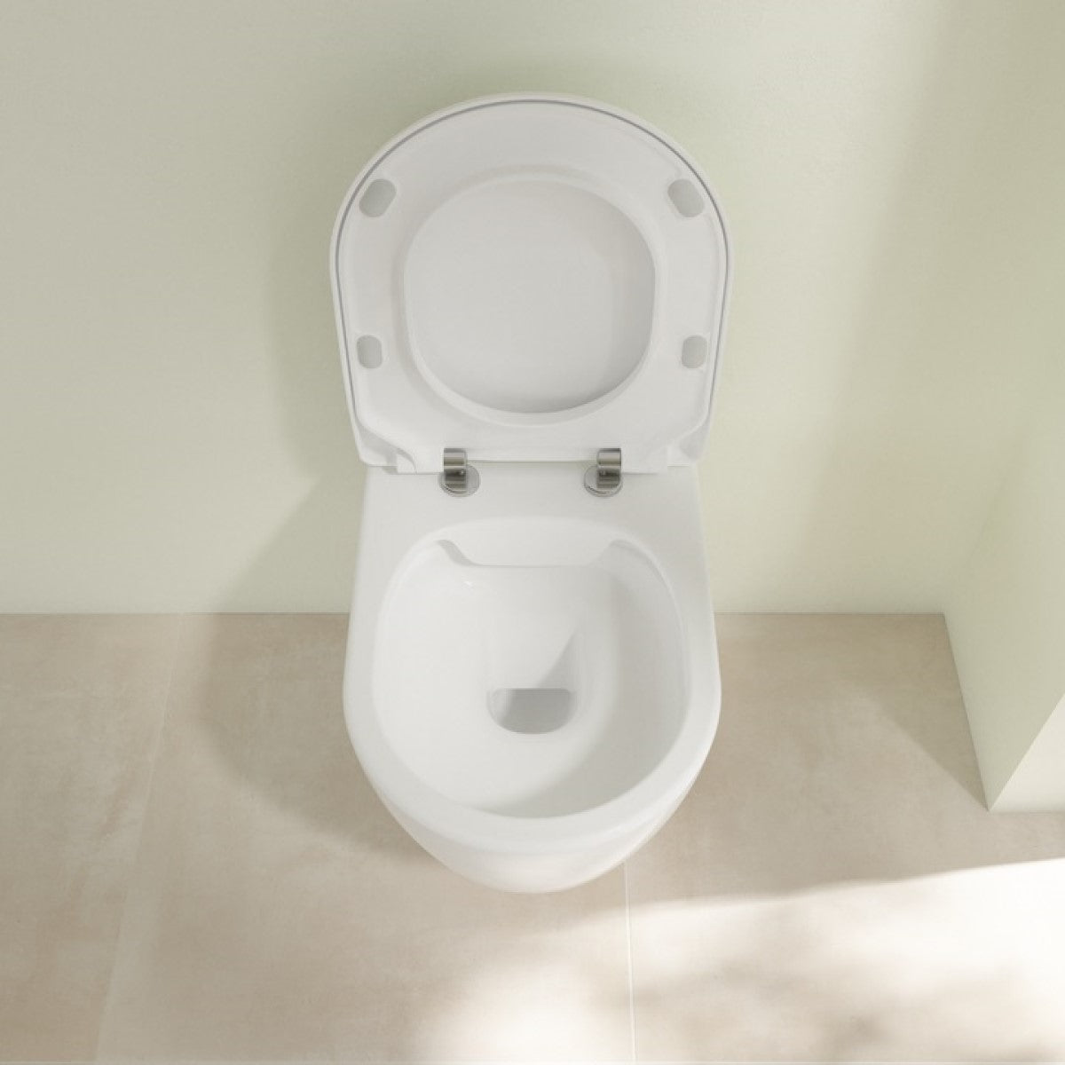 5656HRR1 Villeroy & Boch Avento Combi-Pack CeramicPlus viseča WC školjka z WC desko s počasnim zapiranjem