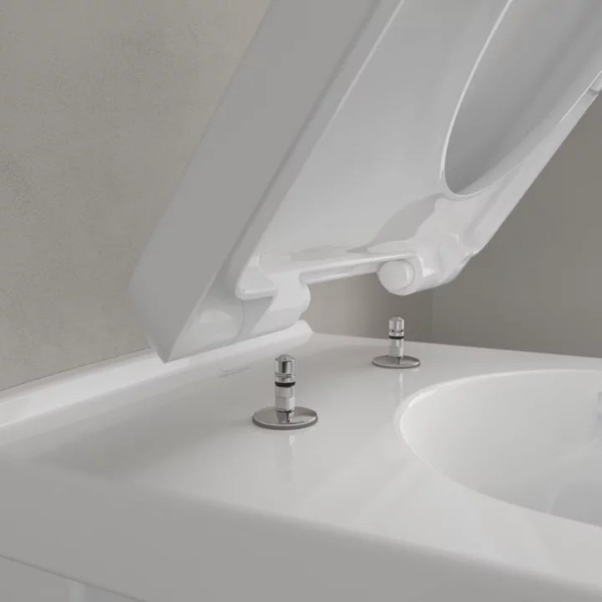 5660R0T2 Villeroy & Boch O.novo CeramicPlus viseča brezrobna WC školjka