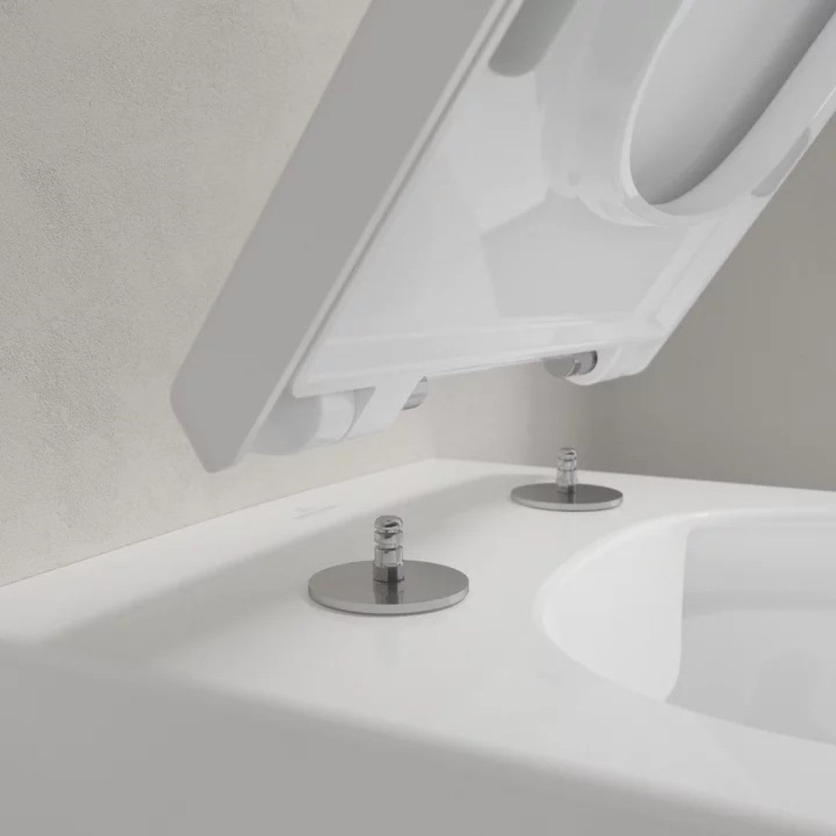 8M24S101 Villeroy & Boch Memento 2.0 WC deska s počasnim zapiranjem "Soft Close" in "QuickRelease"