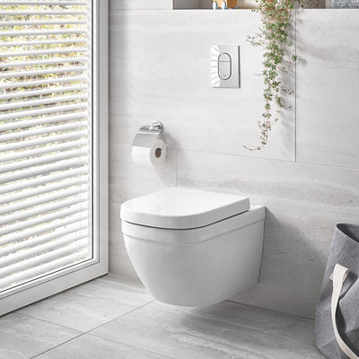 39328000 Grohe Euro Ceramic viseča brezrobna WC školjka