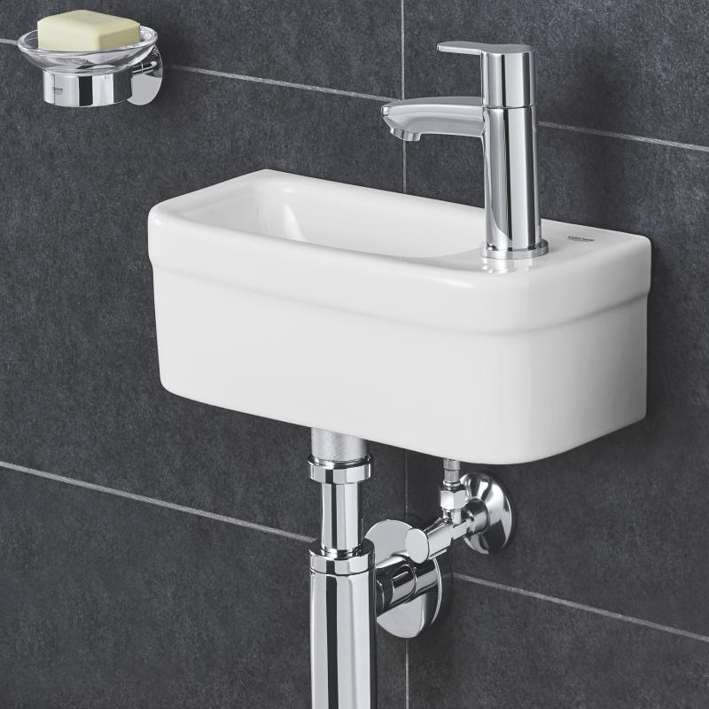 3932700H Grohe Euro Ceramic 37 x 18 cm desna izvedba keramični umivalnik z odprtino za armaturo