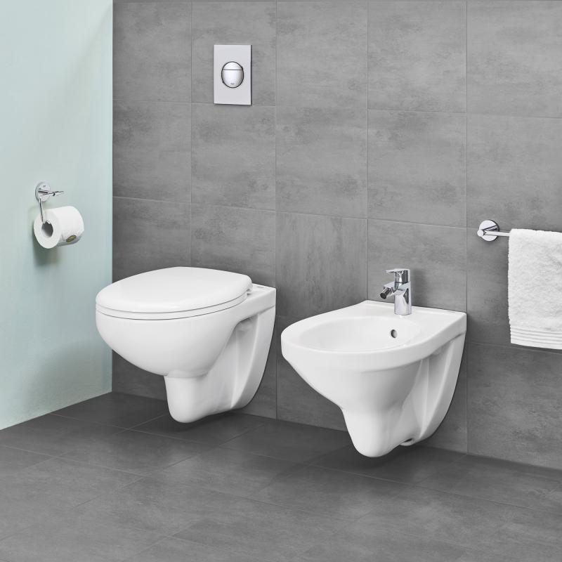 39351000 Grohe Bau Ceramic viseča brezrobna WC školjka z WC desko s počasnim zapiranjem