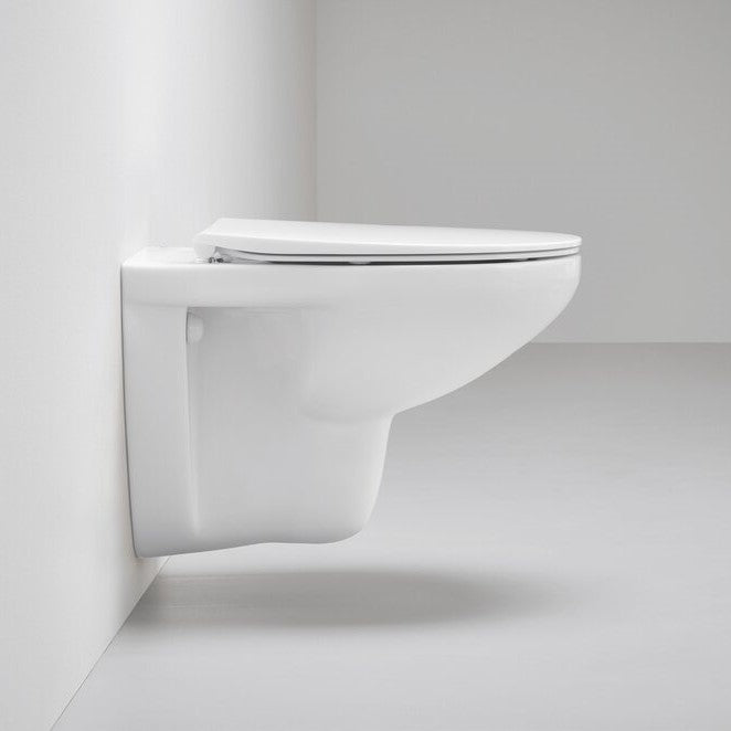 39899000 Grohe Bau Ceramic viseča brezrobna WC školjka z WC desko Slim s počasnim zapiranjem