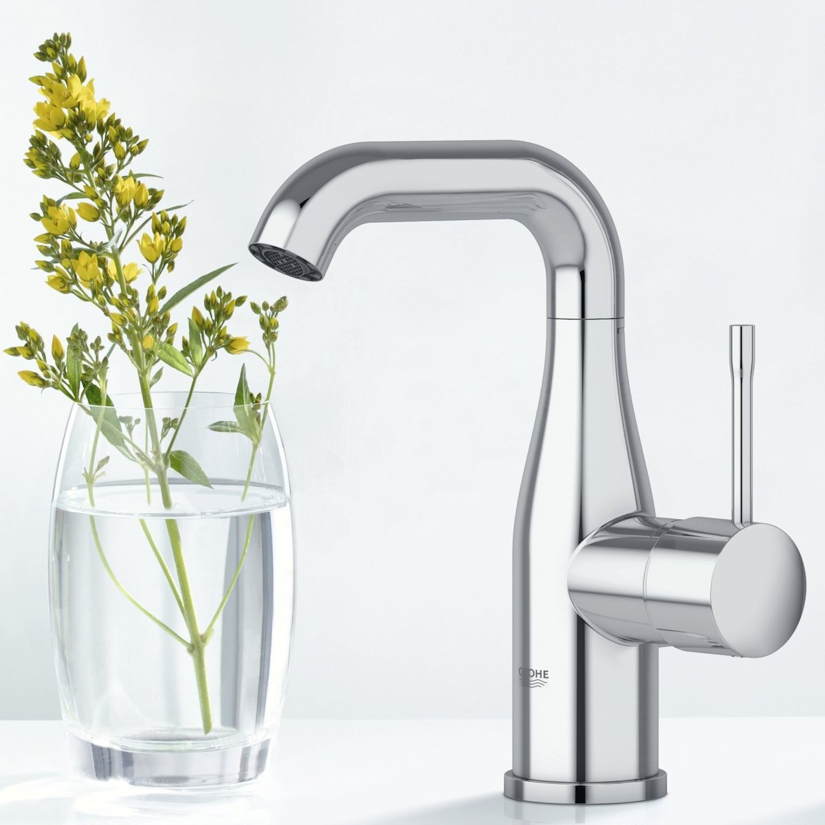 Armature za umivalnike — 23462001 Grohe Essence vrtljiva armatura za umivalnik | SAN-KERAMIKA.SI