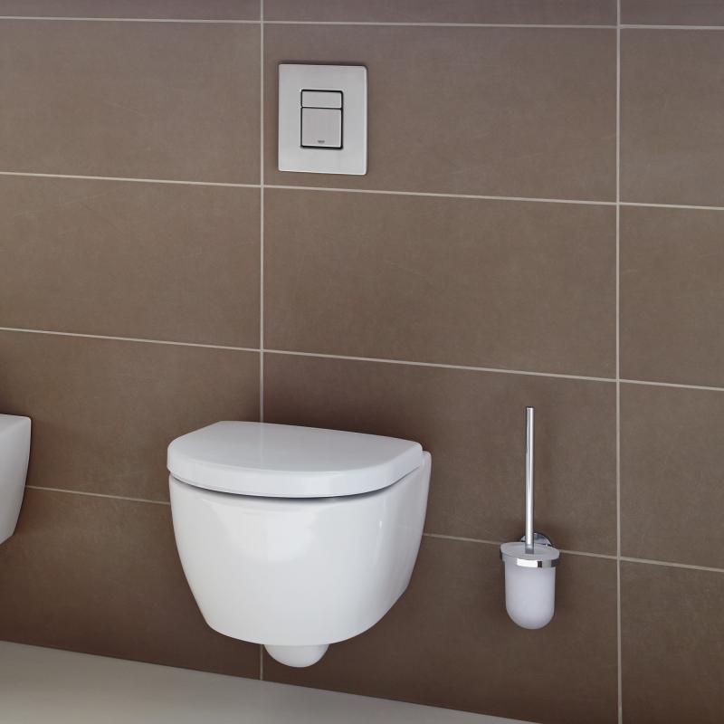 38643001 Grohe Uniset podometni splakovalnik za WC školjko